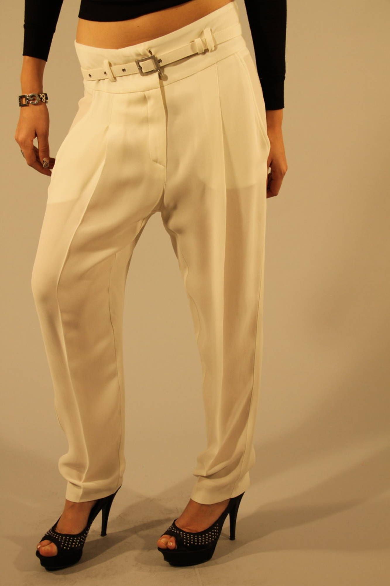 PATRIZIA PEPE Women Trousers - White